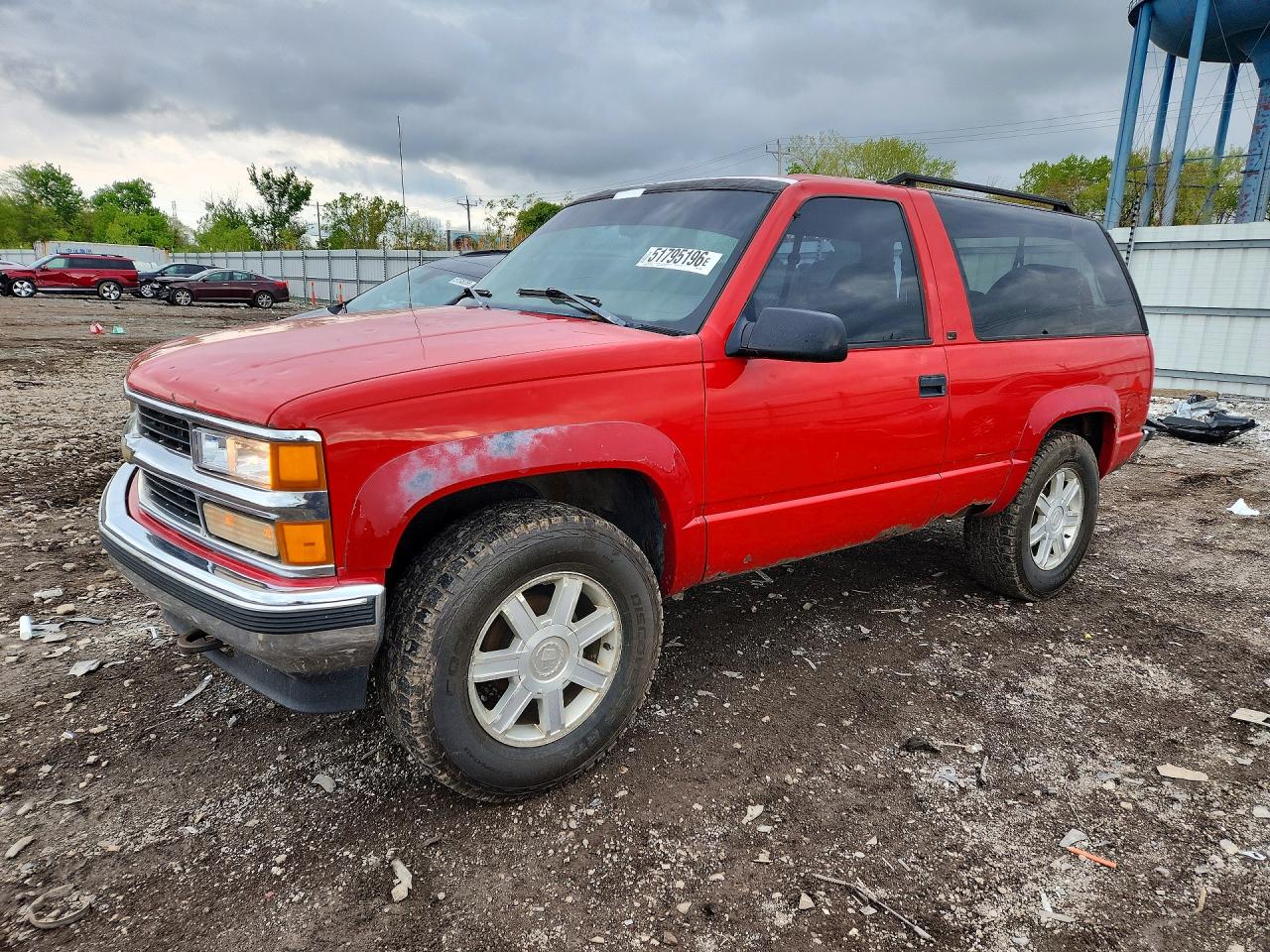 1998 Chevrolet Tahoe, VIN 3GNEK18R4WG108786 — Hail