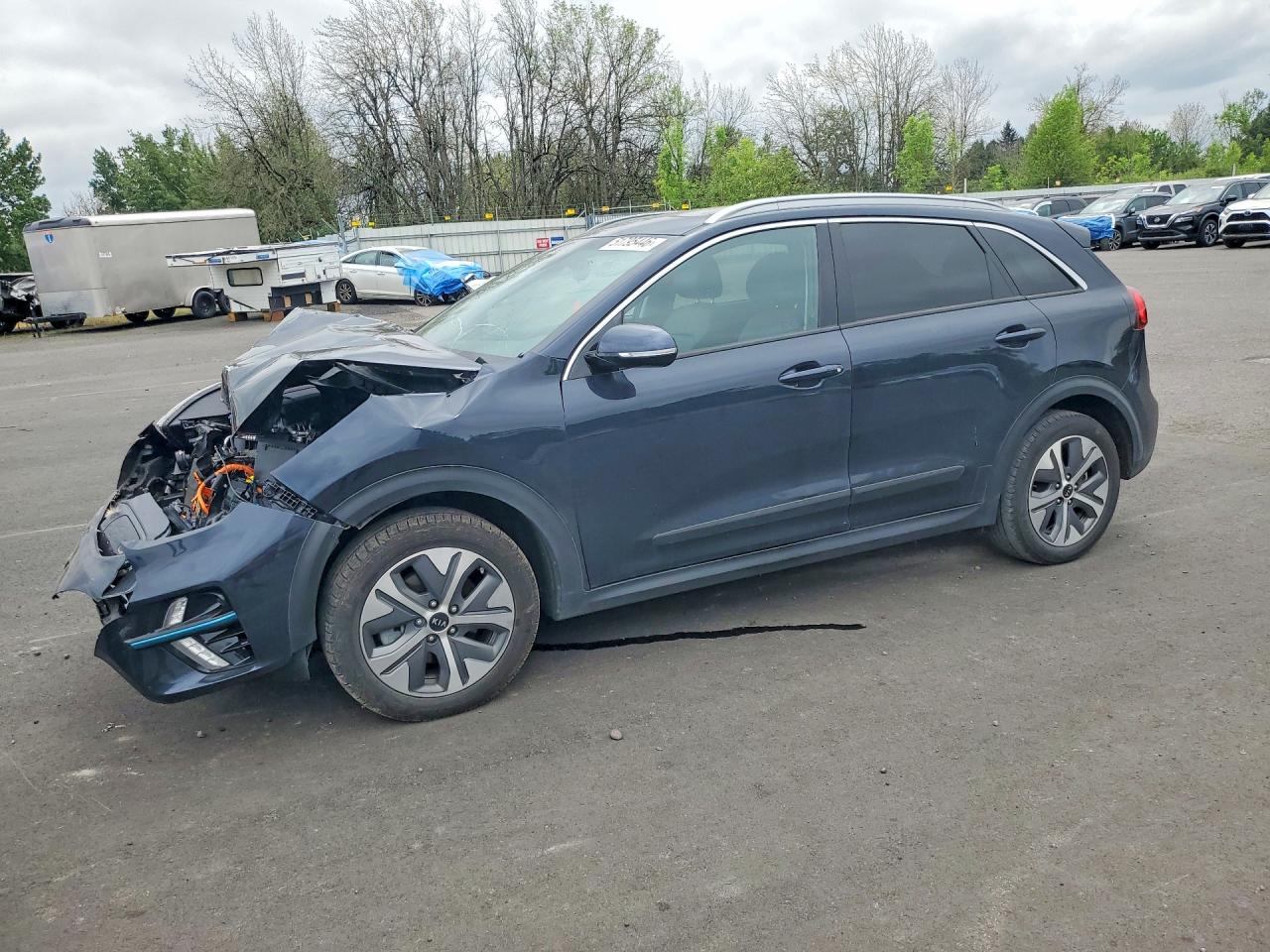2022 Kia Niro EX Premium, VIN KNDCE3LG7N5149332 — Front end