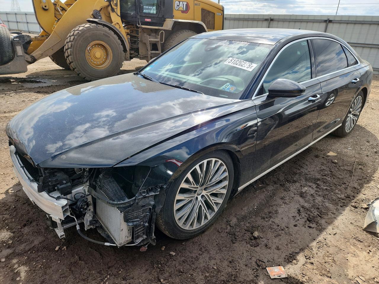 2019 Audi A8, VIN WAU8DAF89KN018168 — Перед