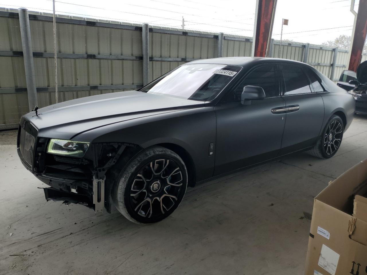 2022 Rolls-Royce Ghost Black Badge, VIN SCATD6C06NU212795 — Front end