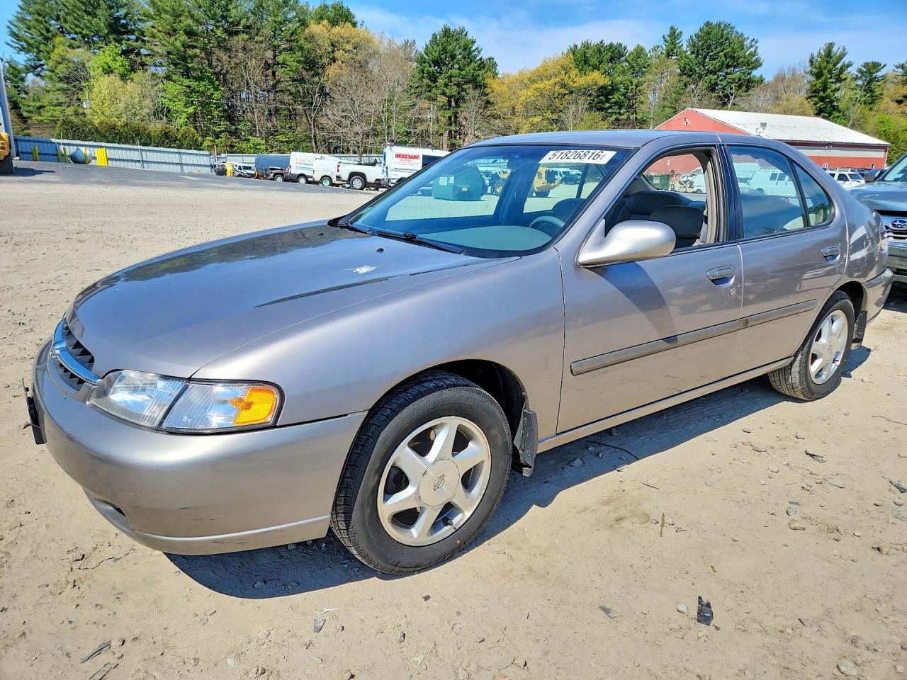 1999 Nissan Altima XE, VIN 1N4DL01D5XC222347 — Side