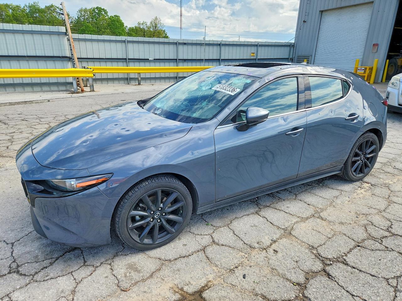 2019 Mazda 3 Premium, VIN JM1BPBNMXK1131462 — Hail