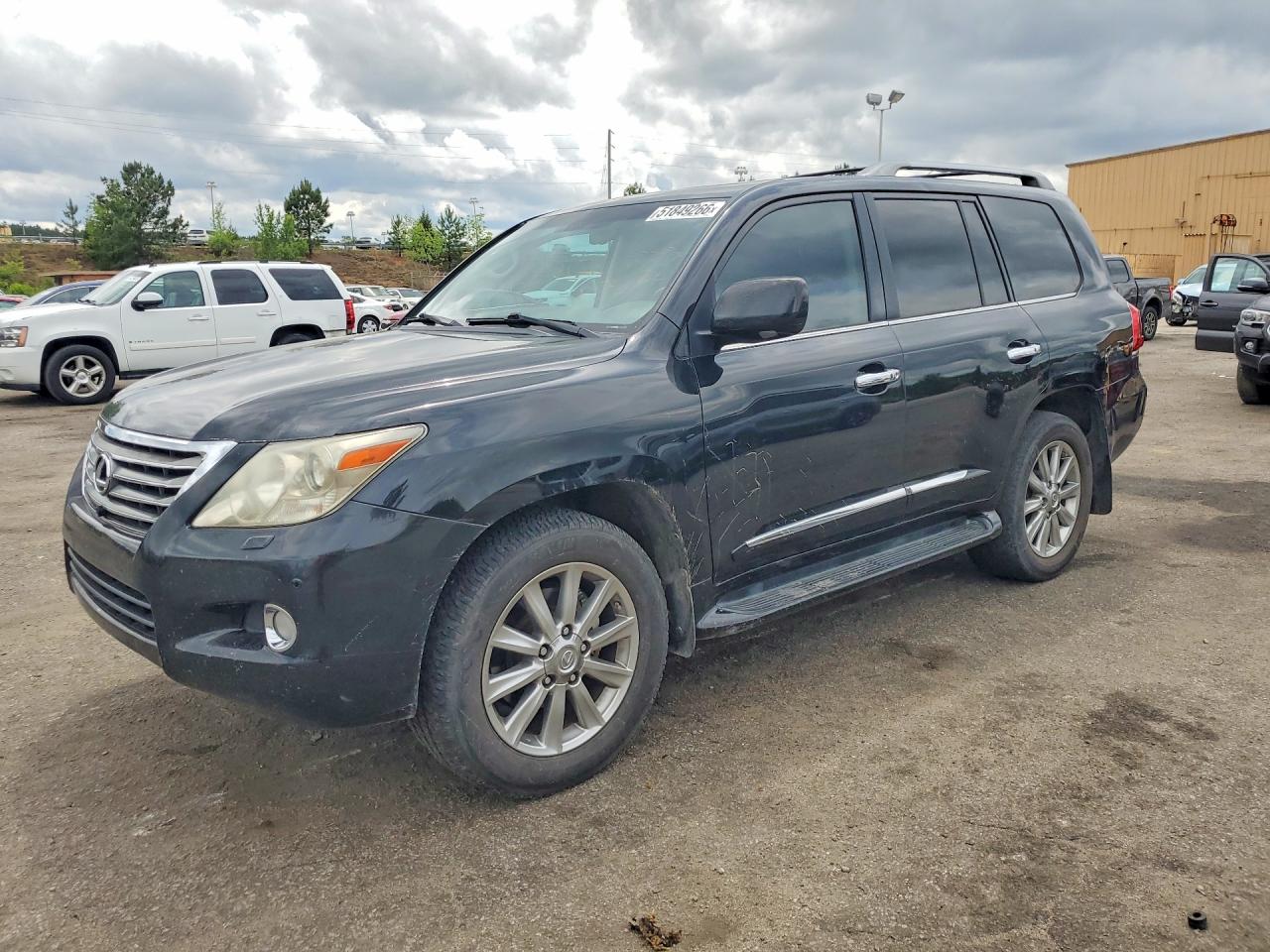 2011 Lexus LX 570, VIN JTJHY7AX7B4058342 — Minor dents and scratches