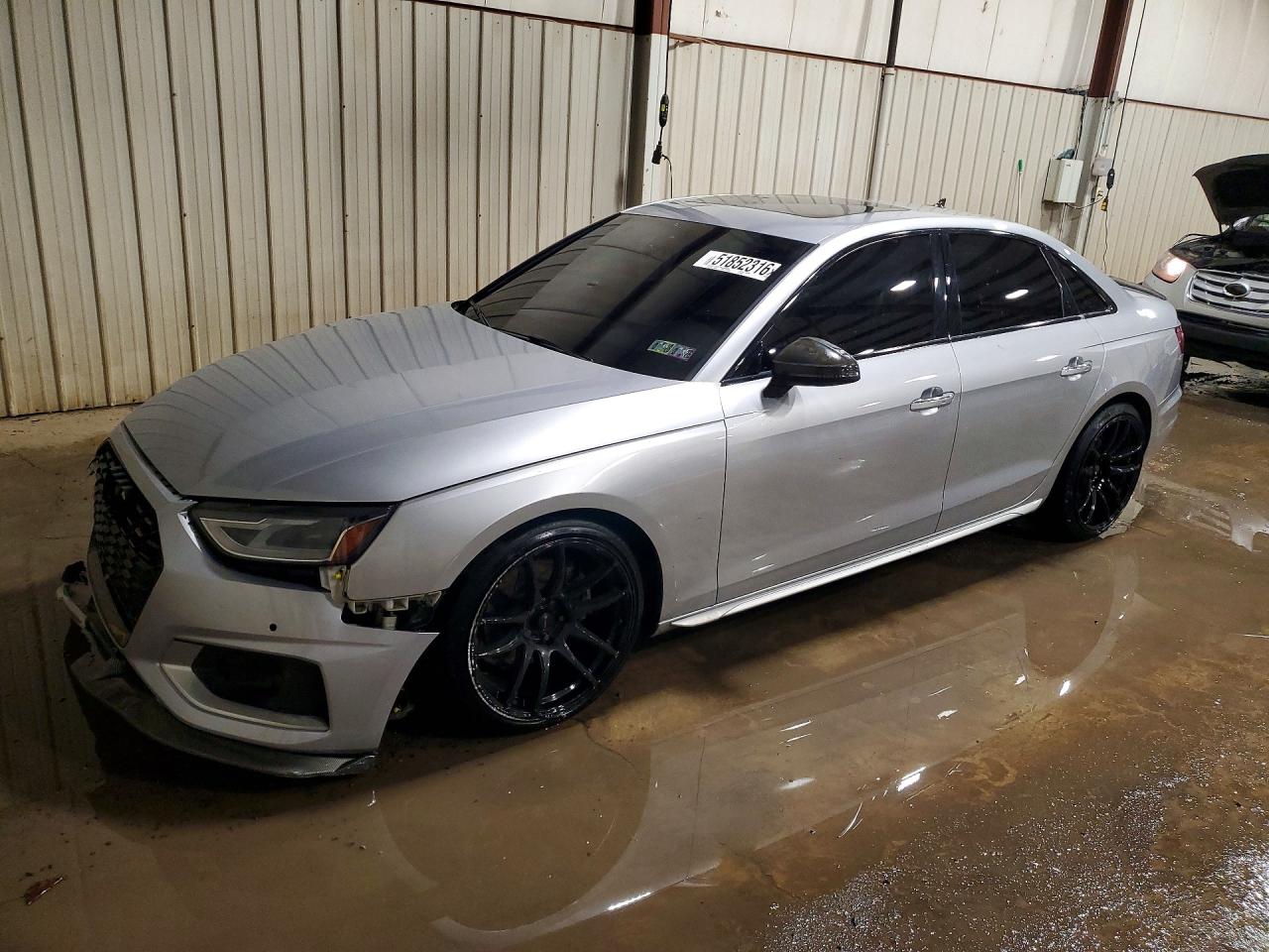 2022 Audi A4 Premium, VIN WAUABAF46NN000803 — Перед