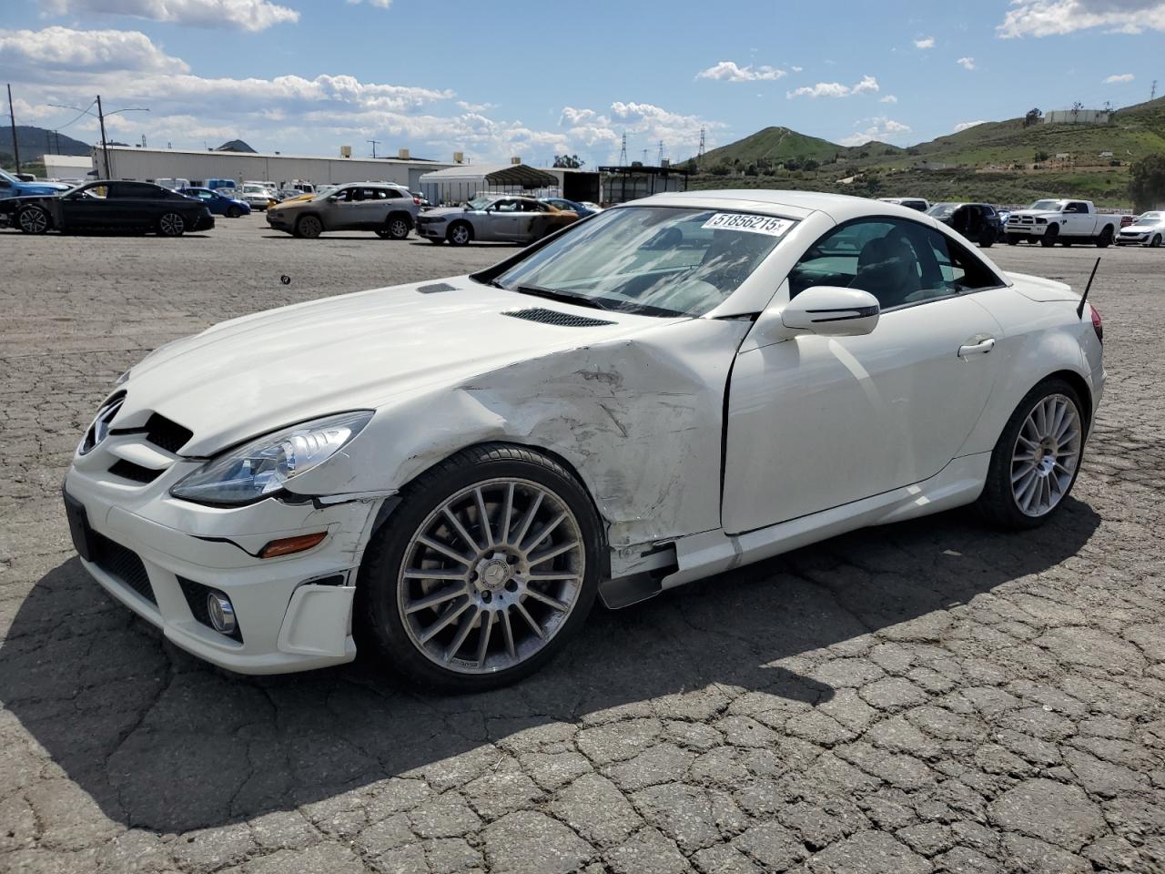 2011 Mercedes-Benz SLK 300, VIN WDBWK5EA3BF241584 — Фото с аукциона