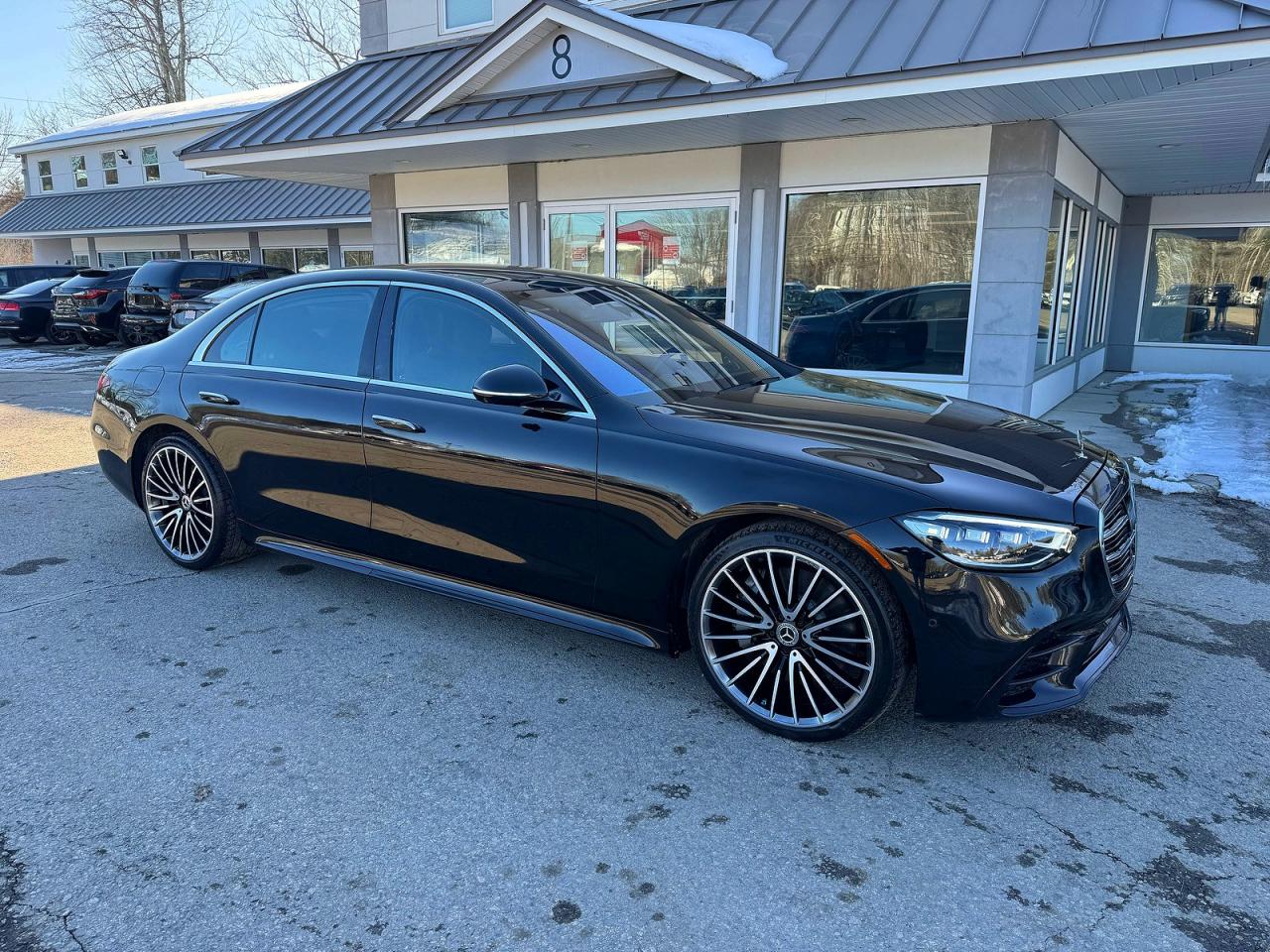 2022 Mercedes-Benz S 580, VIN W1K6G7GB8NA100778 — Minor dents and scratches