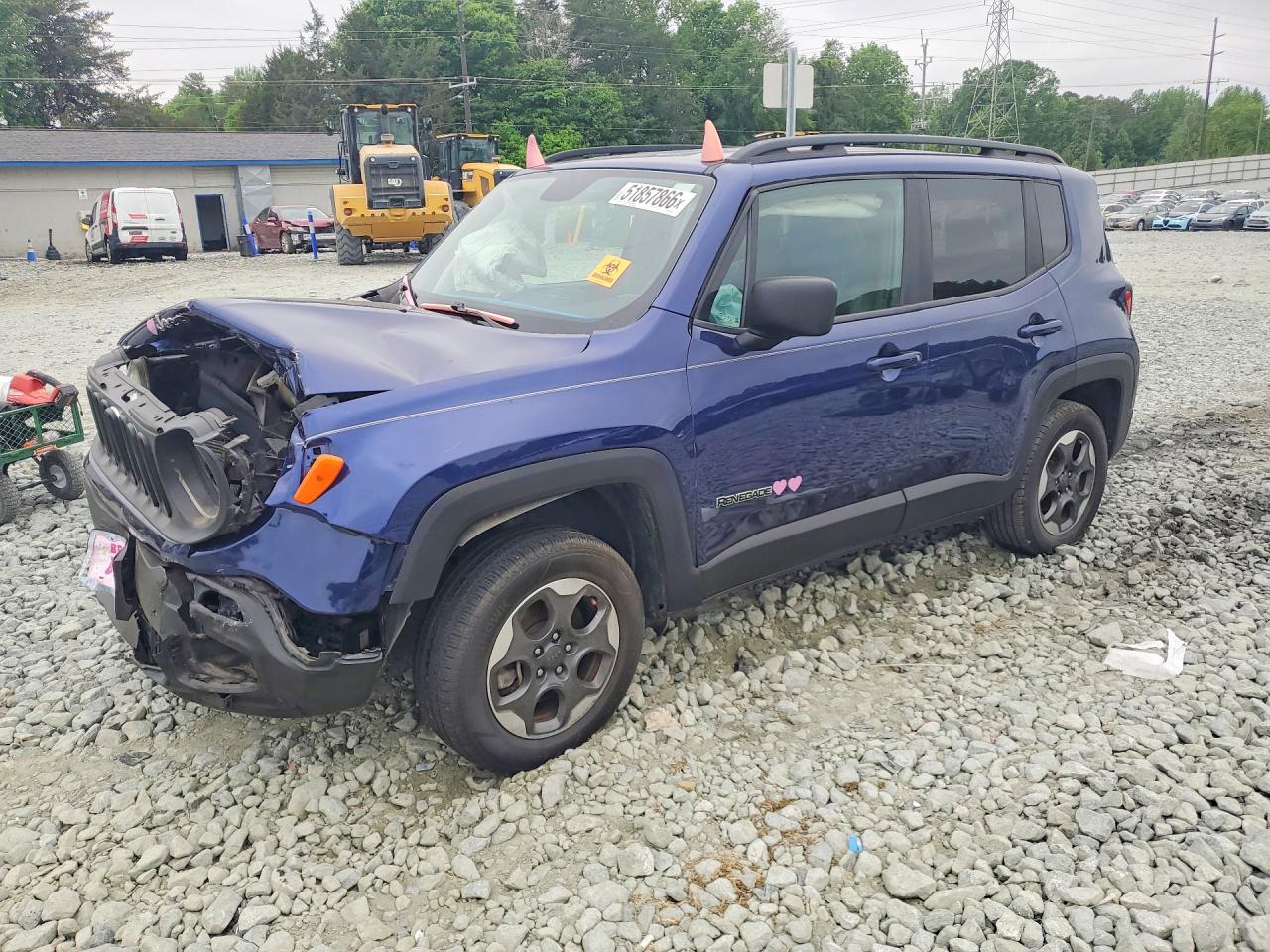 2018 Jeep Renegade Upland, VIN ZACCJBAB8JPH49338 — Front end