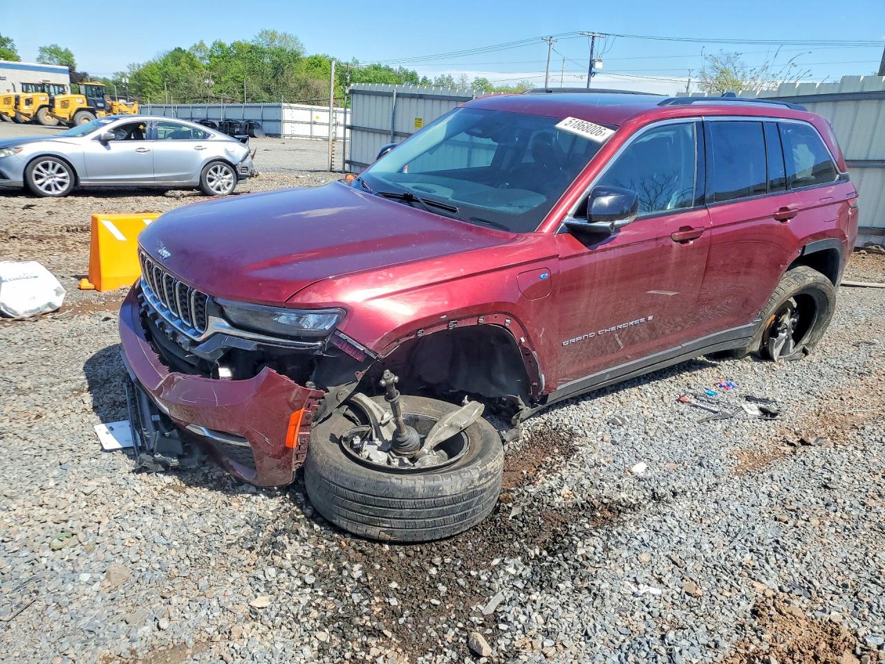 2023 Jeep Grand Cherokee, VIN 1C4RJYB60PC623776 — Front end