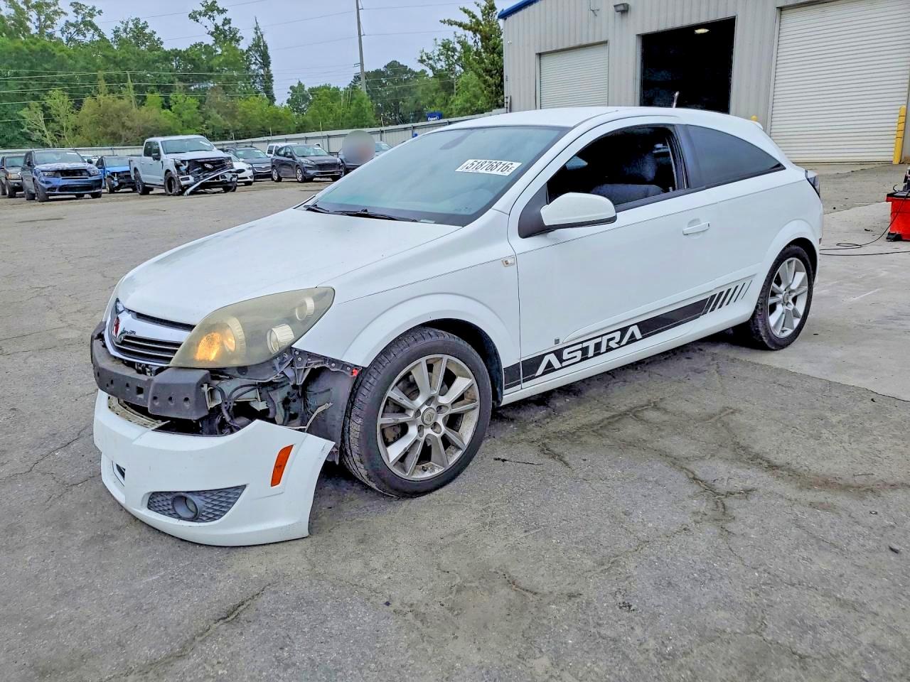 2008 Saturn Astra XR, VIN W08AT271785076120 — Front end