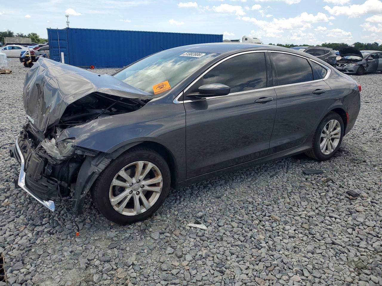 2017 Chrysler 200 Limited Platinum, VIN 1C3CCCAB1HN507580 — Перед