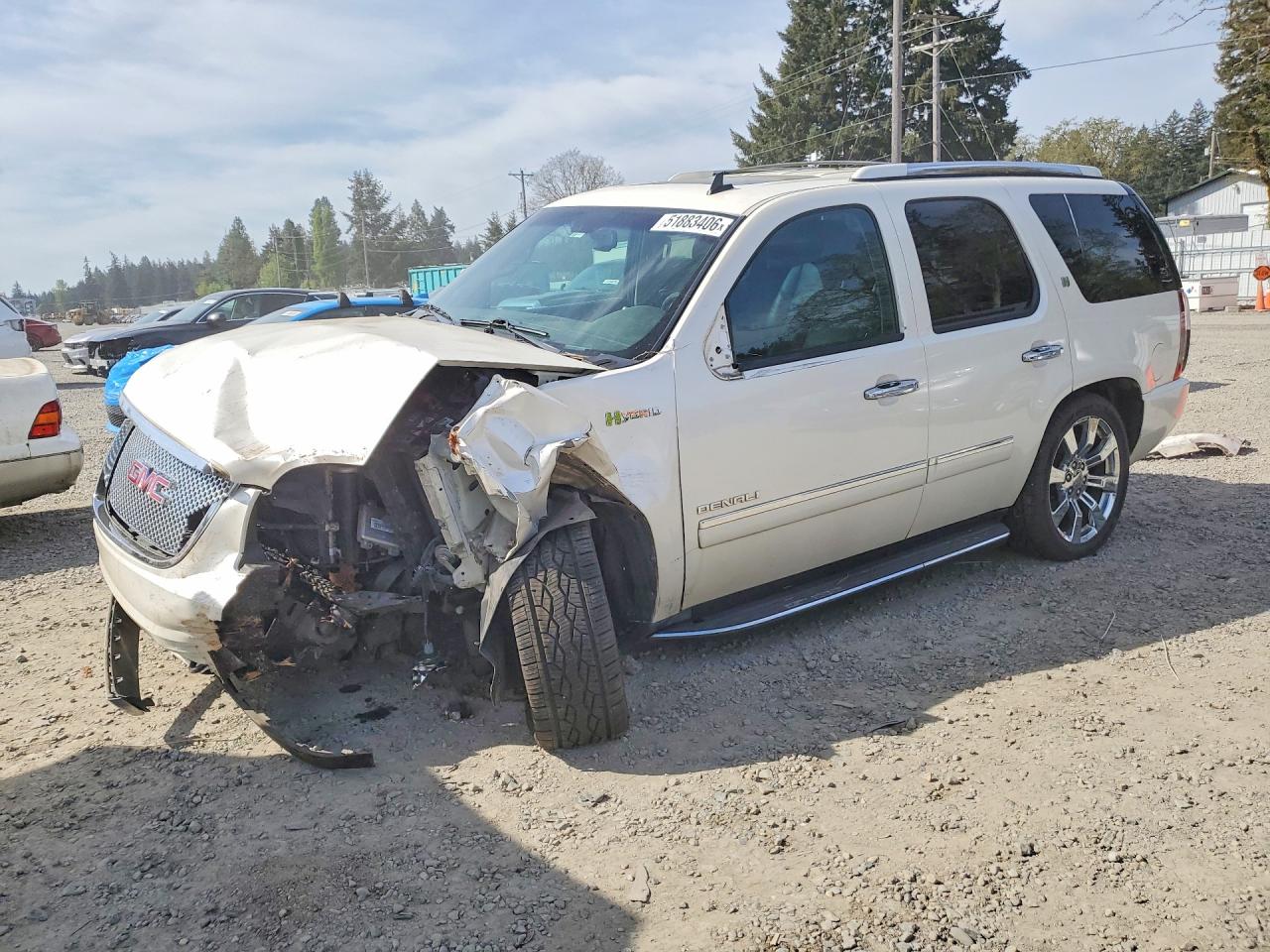 2012 GMC Yukon Denali, VIN 1GKS2GEJ4CR193495 — Front end