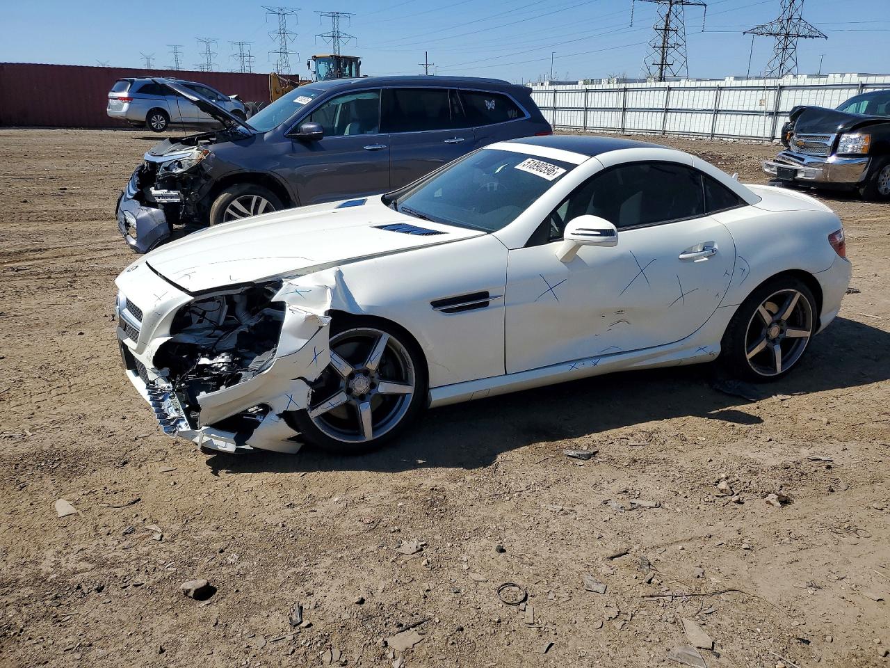 2015 Mercedes-Benz SLK 250, VIN WDDPK4HA1FF112962 — Front end