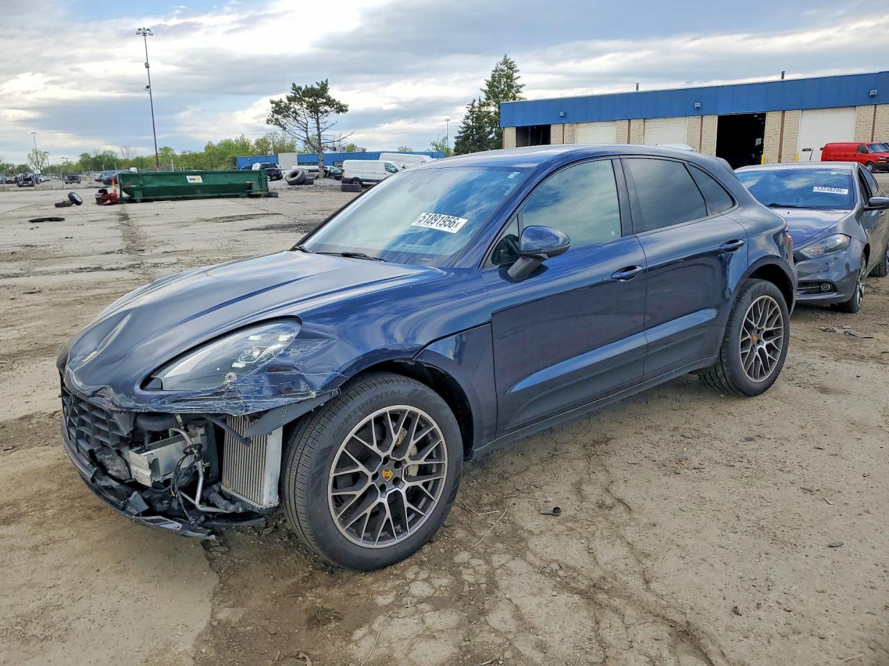 2017 Porsche Macan S, VIN WP1AB2A54HLB10756 — Front end