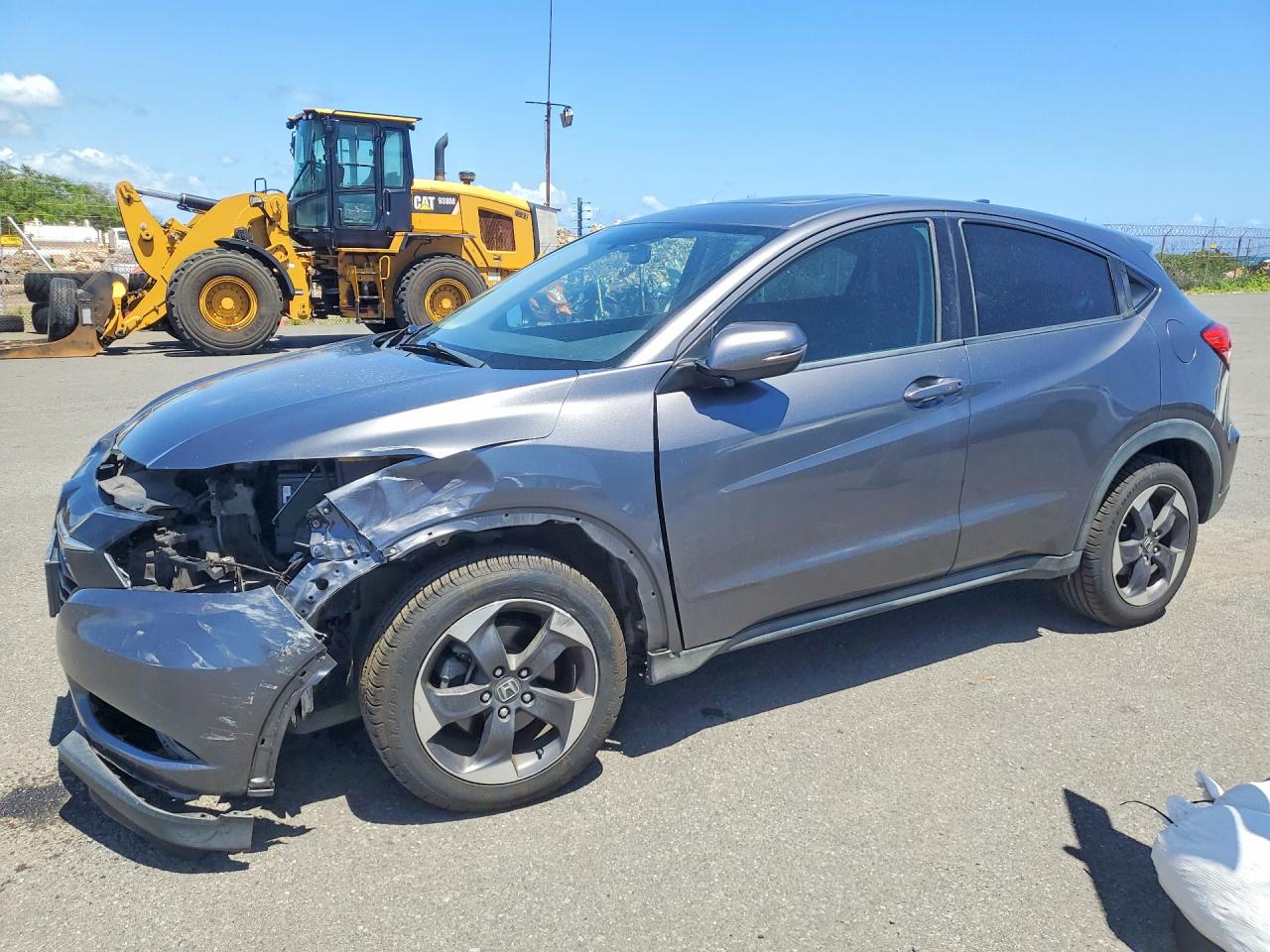 2018 Honda HR-V EX, VIN 3CZRU6H53JG700777 — Front end