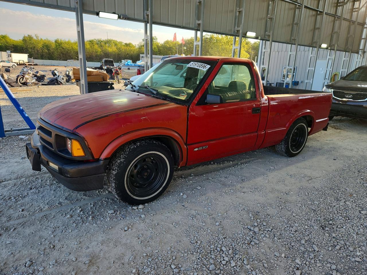 1997 Chevrolet S-10 LS, VIN 1GCCS1448V8132927 — Hail