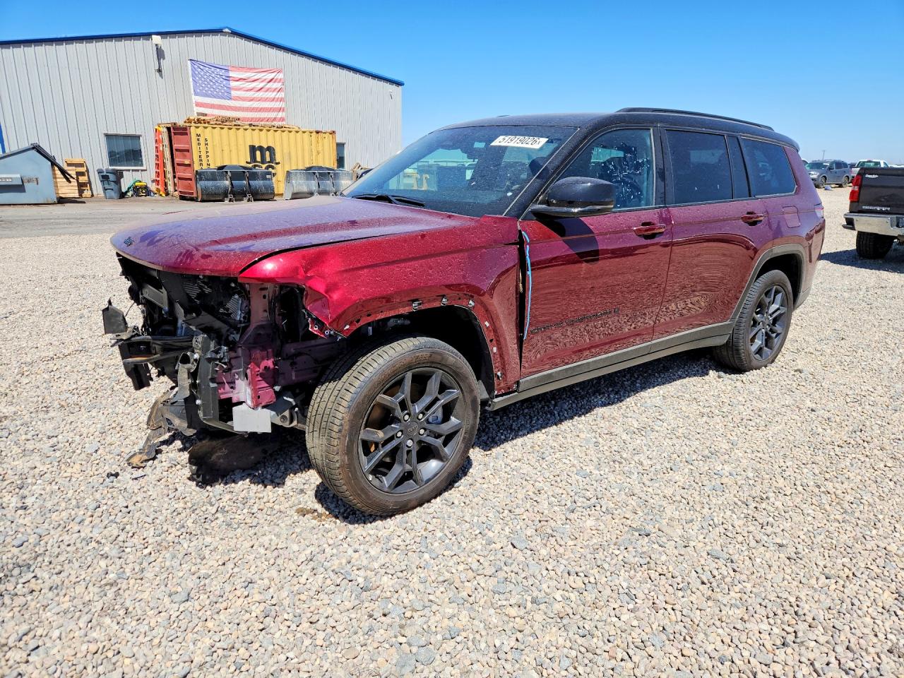 2025 Jeep Grand Cherokee Limited, VIN 1C4RJKBG1S8779990 — Front end