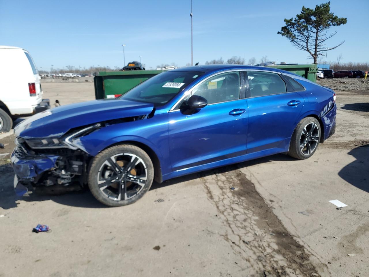 2022 Kia K5 GT-Line, VIN 5XXG64J27NG091830 — Front end