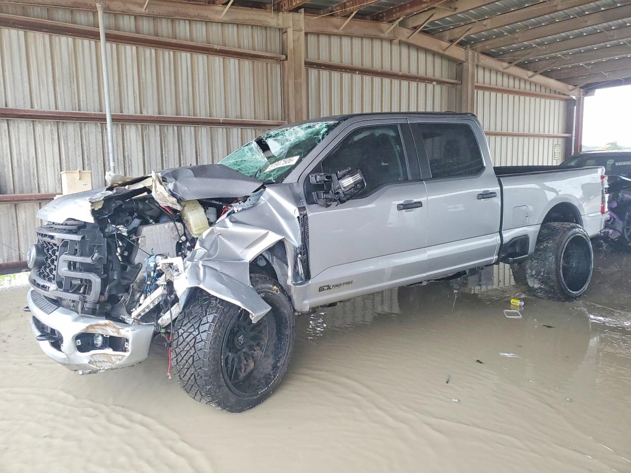 2023 Ford F-250 XL, VIN 1FT8W2BT2PED87443 — Опрокидывание
