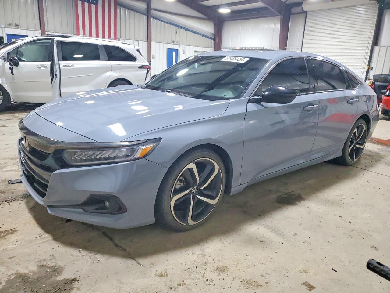2022 Honda Accord Sport, VIN 1HGCV2F35NA025099 — Rear end