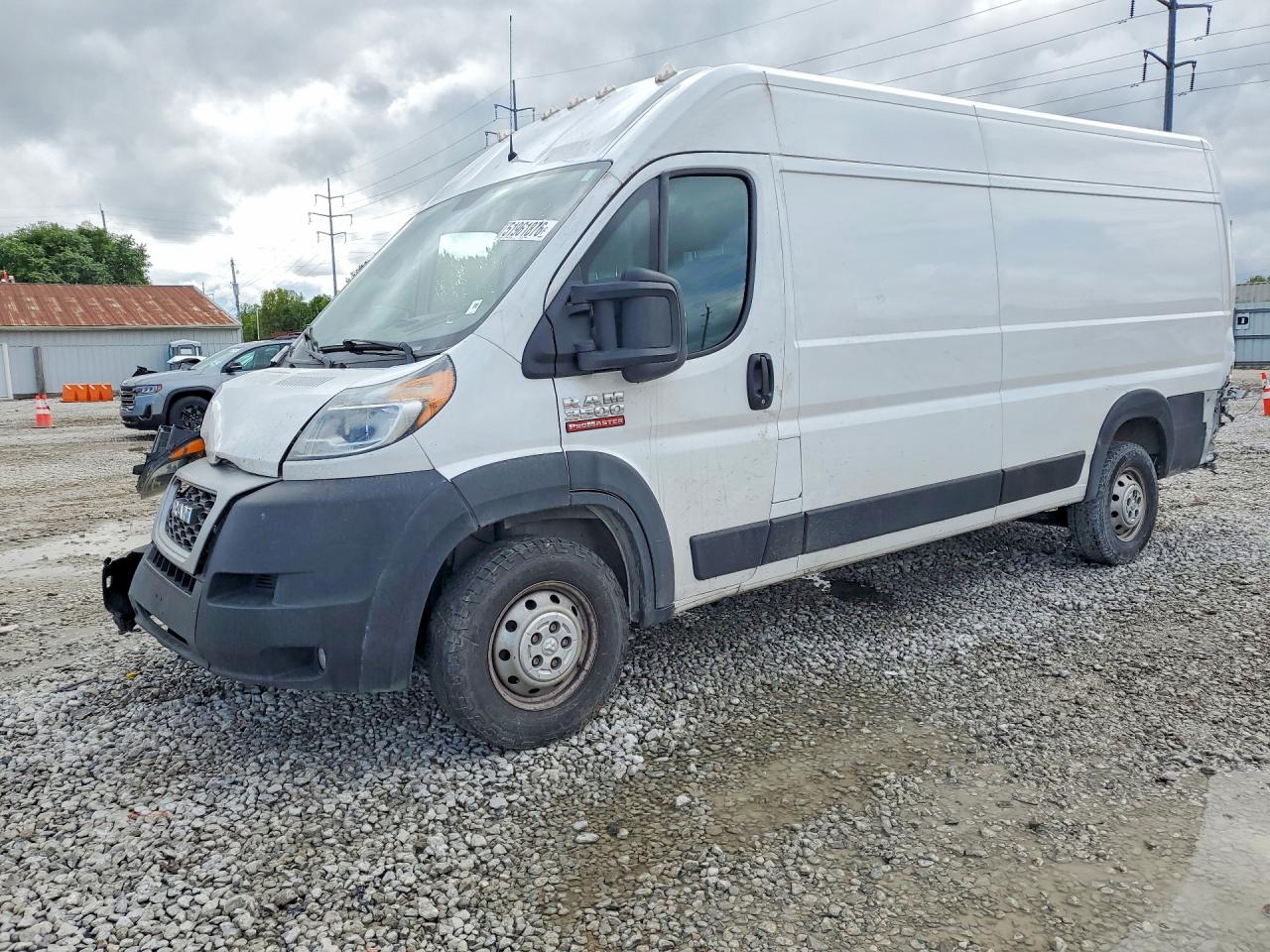 2021 Ram ProMaster Cargo, VIN 3C6MRVJG8ME552107 — Front end