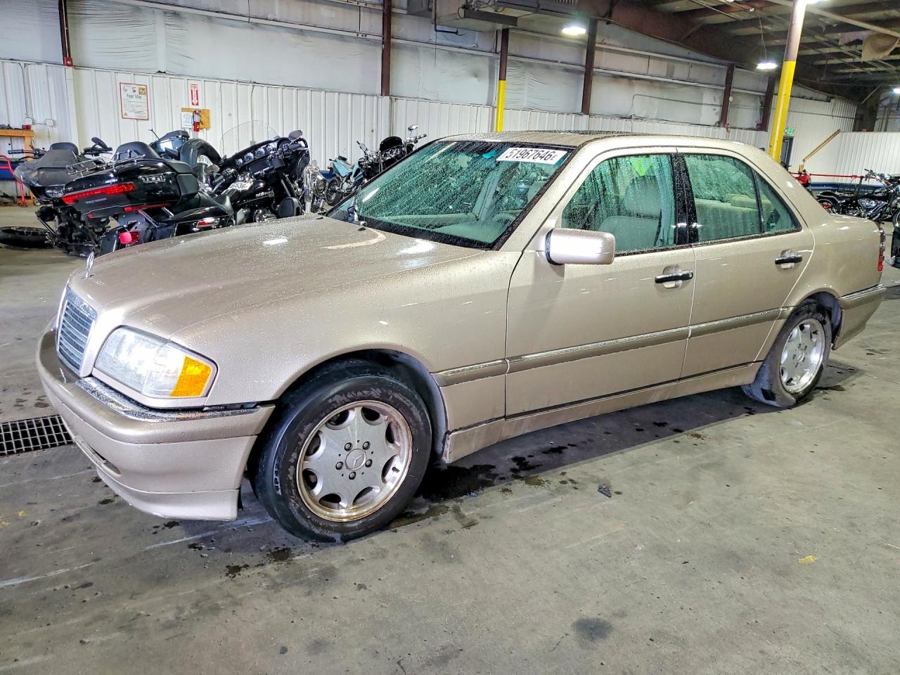 2000 Mercedes-Benz C 230 Kompressor, VIN WDBHA24G0YA834468 — Auction photo