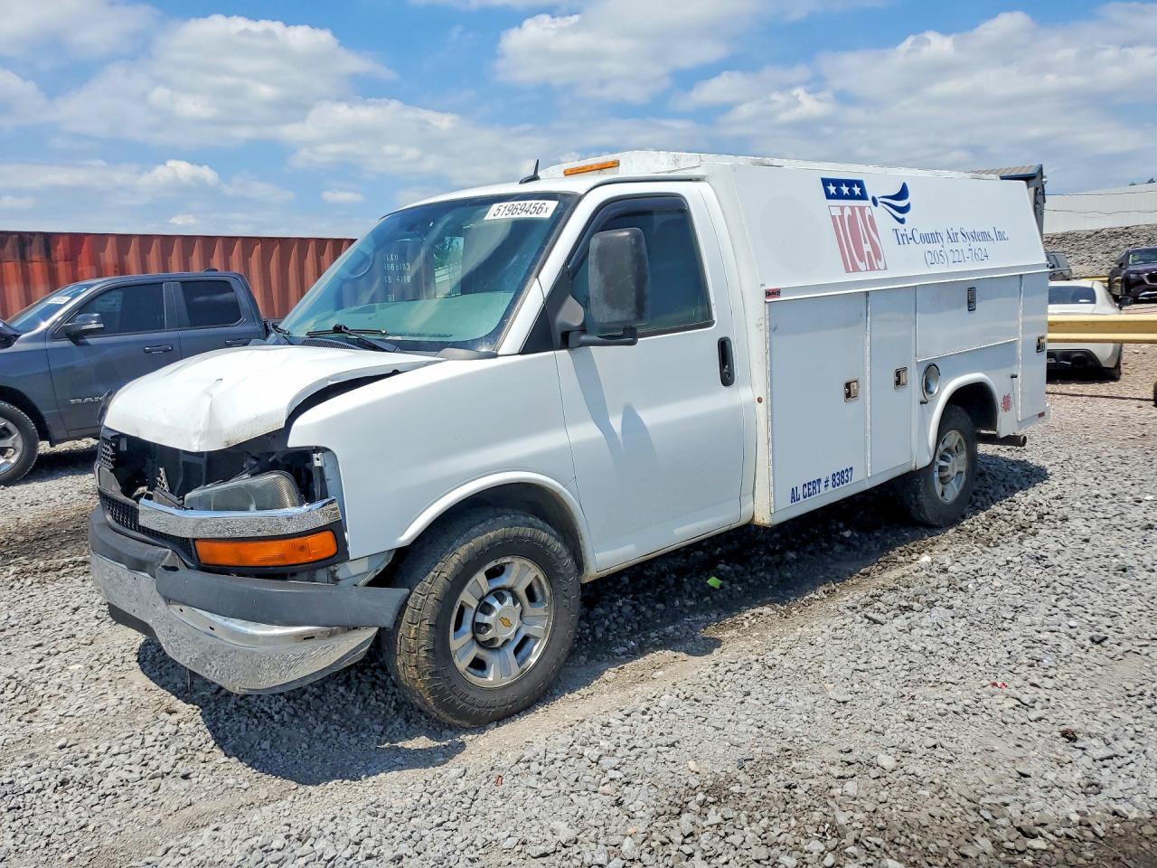 2014 Chevrolet Express Commercial, VIN 1GB0G2CG8E1146894 — Front end