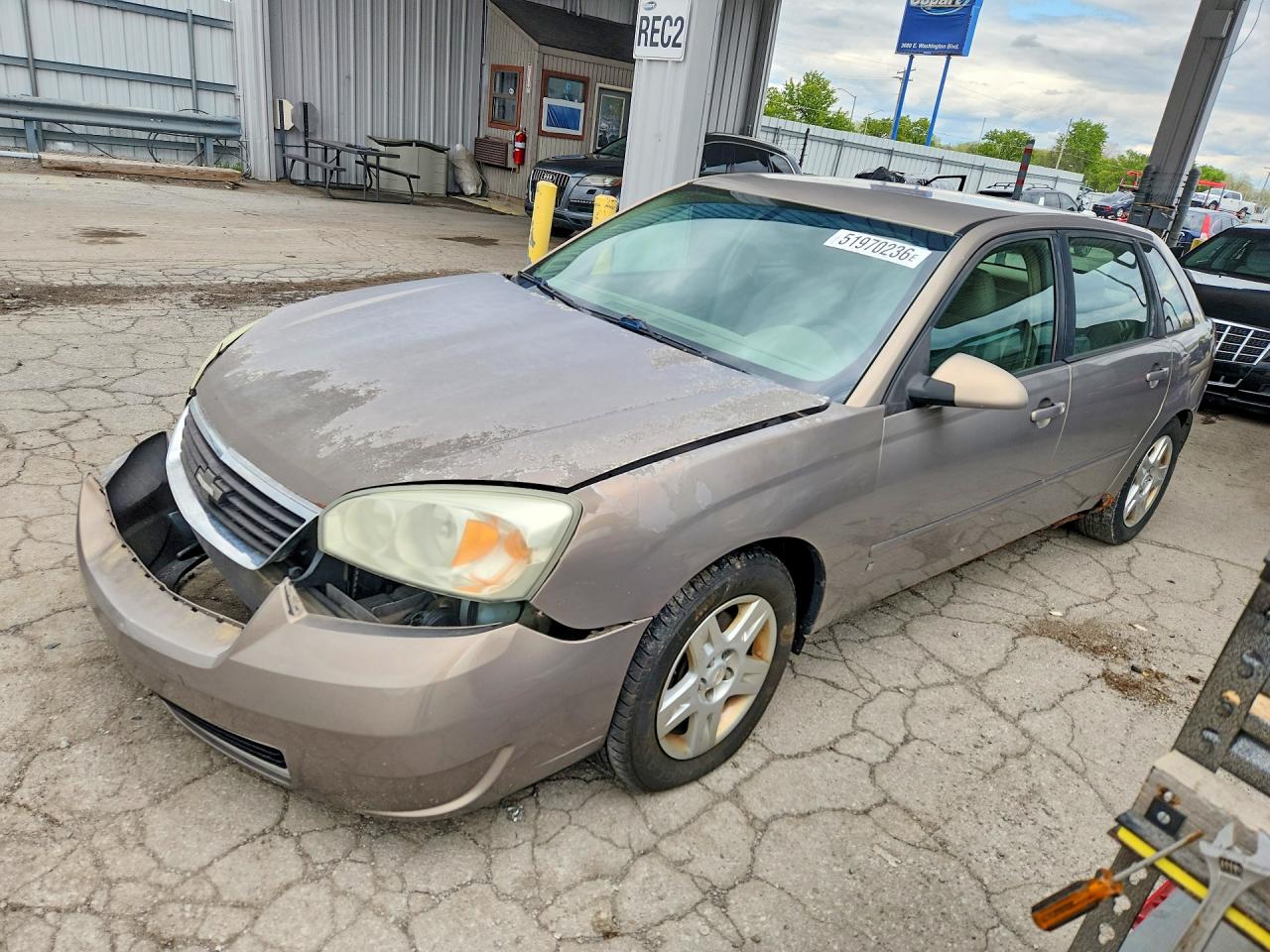 2007 Chevrolet Malibu Maxx LT, VIN 1G1ZT68N77F140368 — Front end