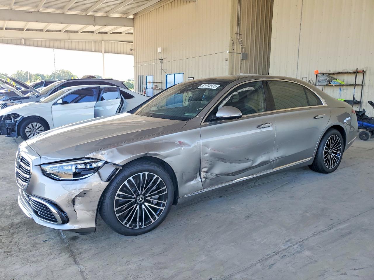 2023 Mercedes-Benz S 500, VIN W1K6G6DB9PA187575 — Front end
