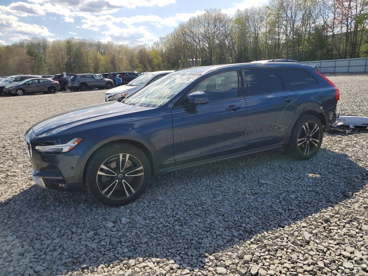 2018 Volvo V90, VIN YV4102NK7J1028168 — Rear end
