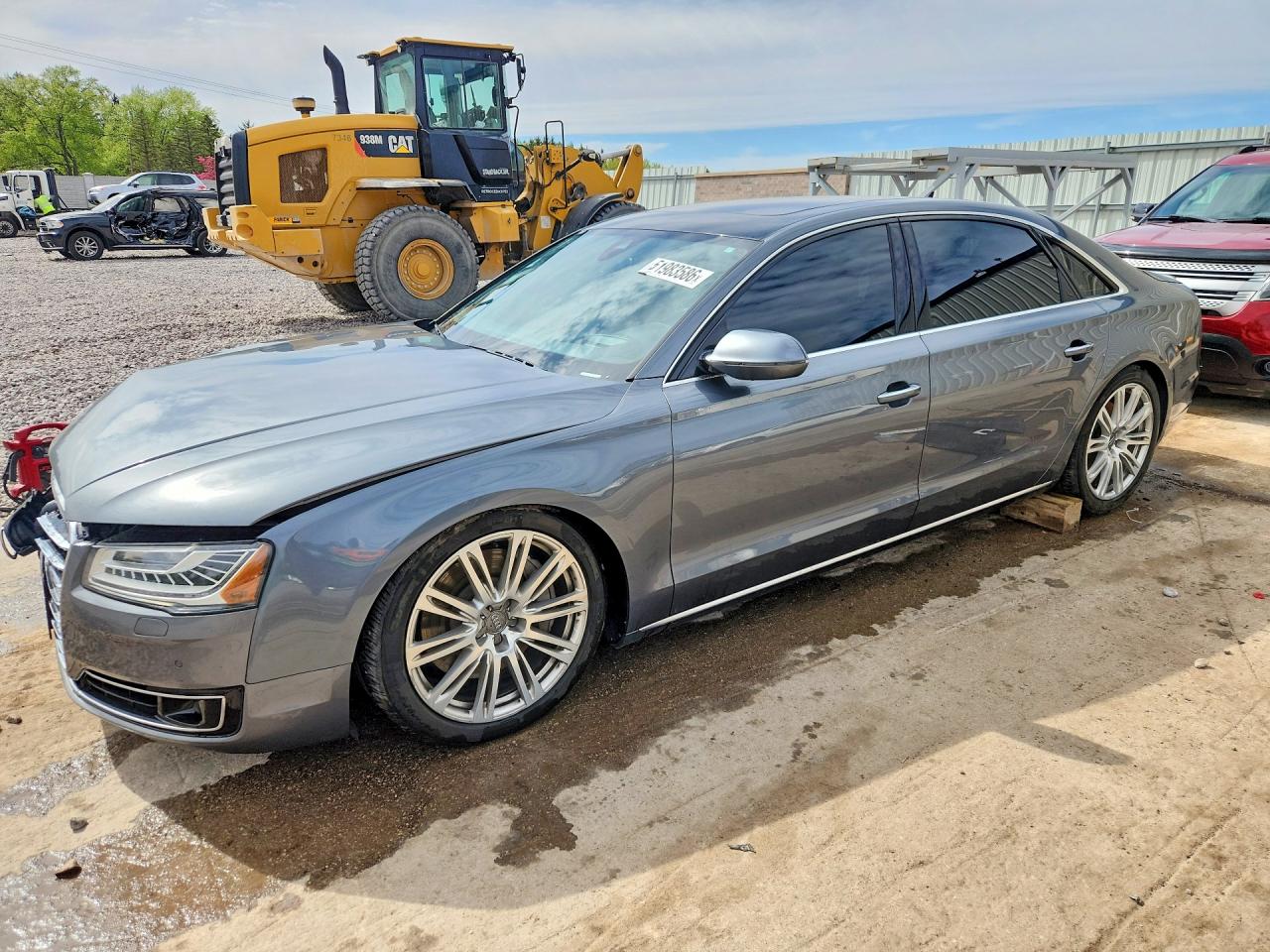 2015 Audi A8 3.0T, VIN WAU3GAFD6FN035692 — Front end