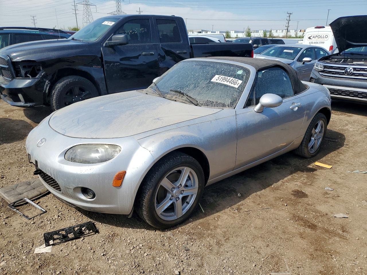 2006 Mazda MX-5 Miata Touring, VIN JM1NC25F560114056 — Normal wear