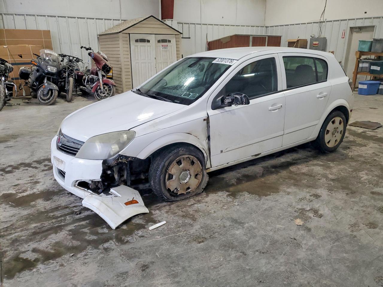 2008 Saturn Astra XE, VIN W08AR671485061936 — Front end