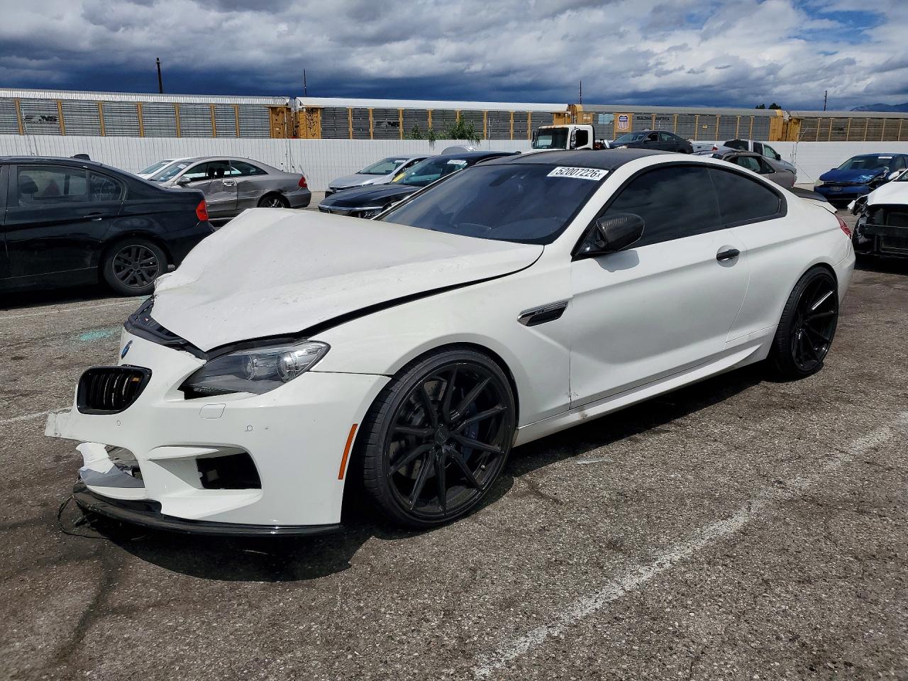 2013 BMW M6, VIN WBSLX9C53DC968675 — Front end