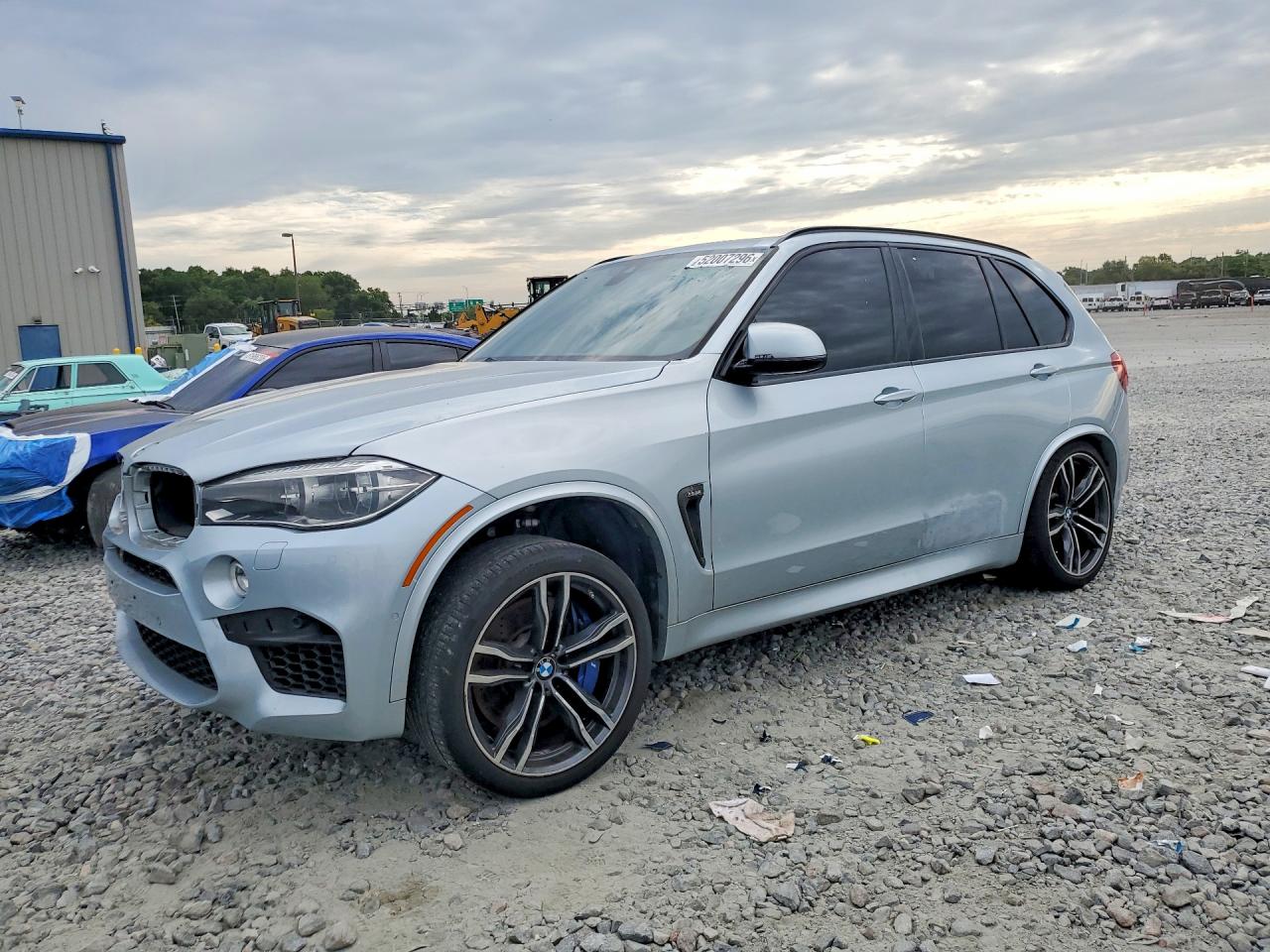 2017 BMW X5 M, VIN 5YMKT6C35H0U39318 — Minor dents and scratches