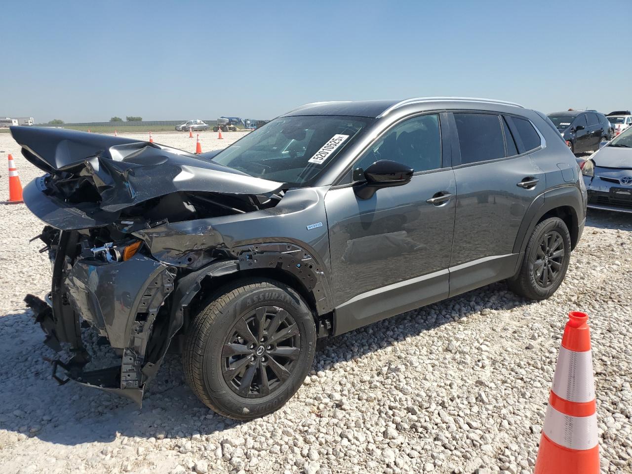 2025 Mazda CX-50 Hybrid Preferred Package, VIN 7MMVAABW1SN112564 — Front end