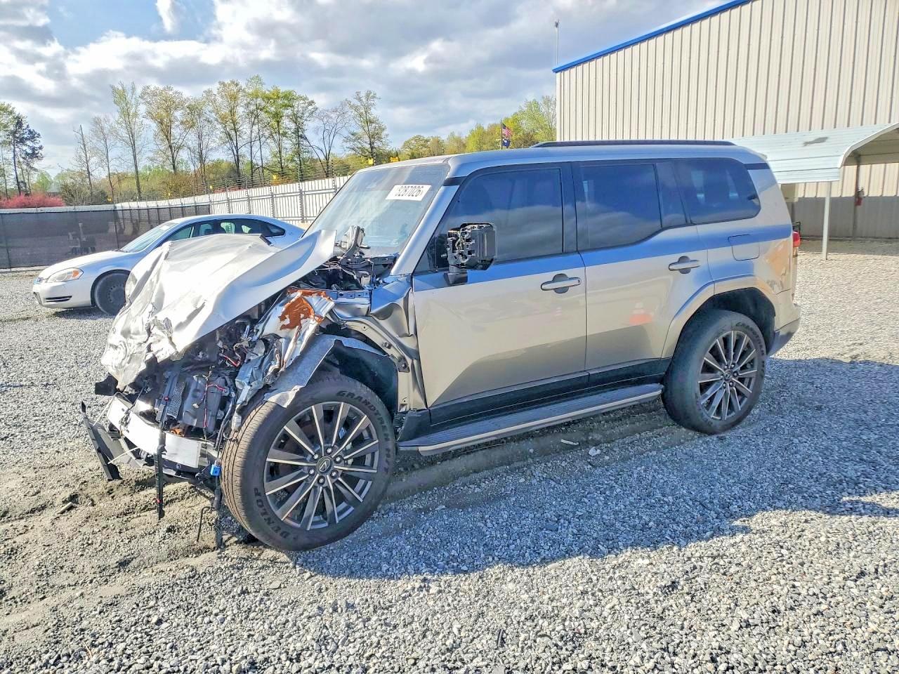 2025 Lexus GX 550 Luxury+, VIN JTJVBCDX6S5060960 — Auction photo
