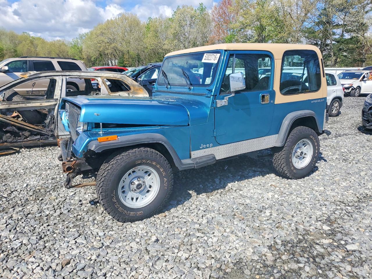 1993 Jeep Wrangler S, VIN 1J4FY19P1PP245829 — Front end