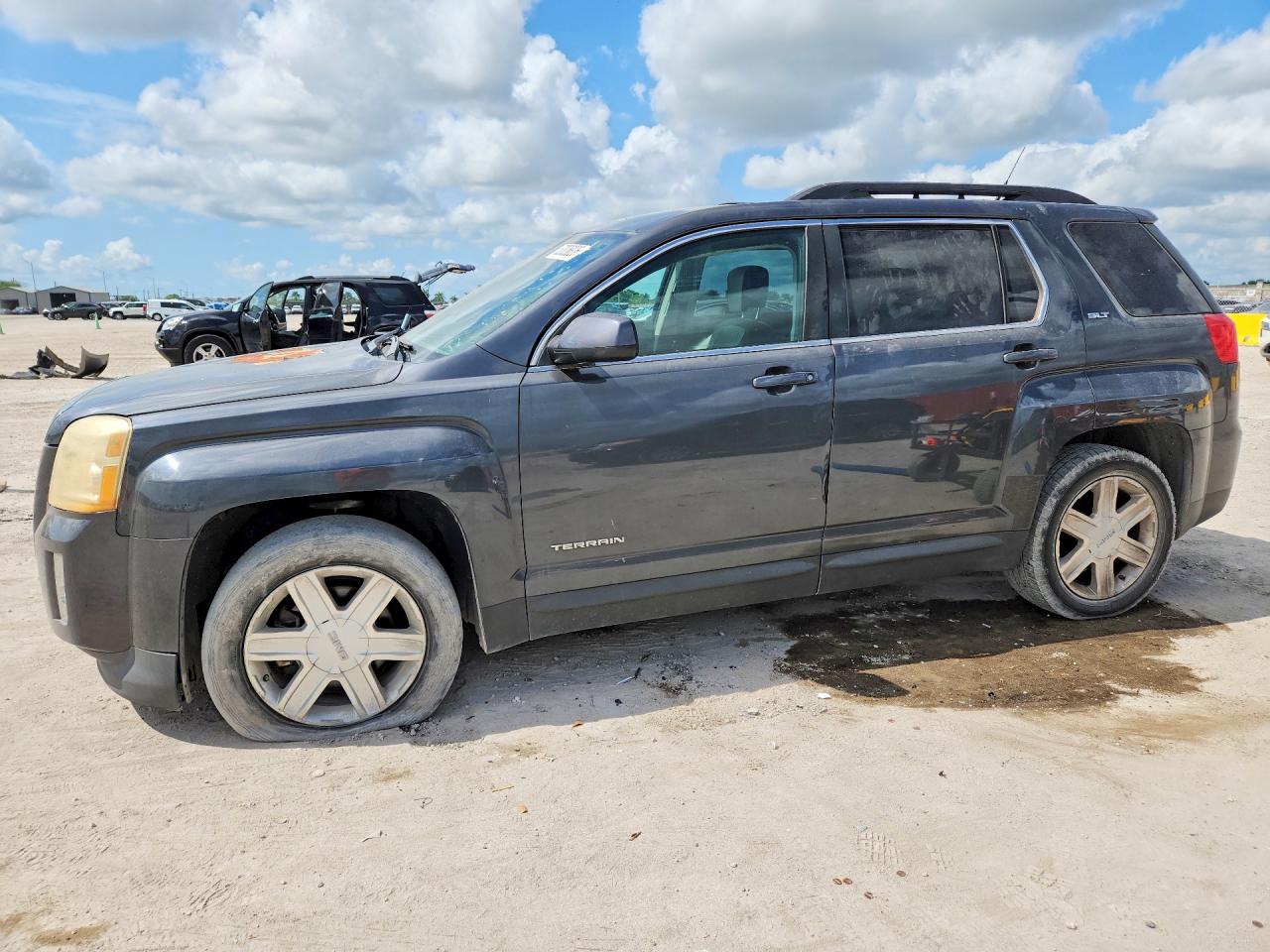 2011 GMC Terrain SLT-1, VIN 2CTALUEC5B6369733 — Side