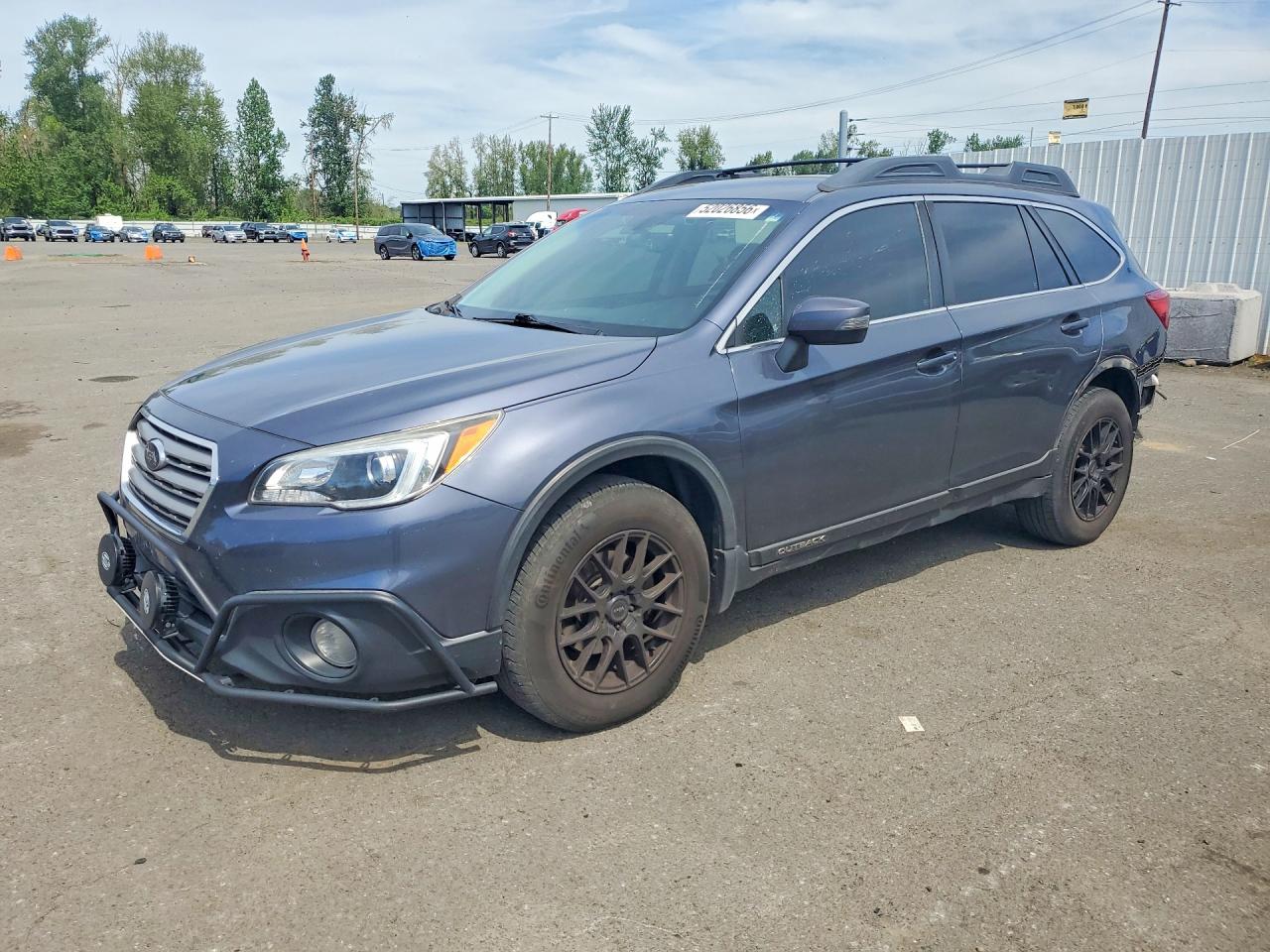 2017 Subaru Outback Premium, VIN 4S4BSAHC6H3407205 — Rear end