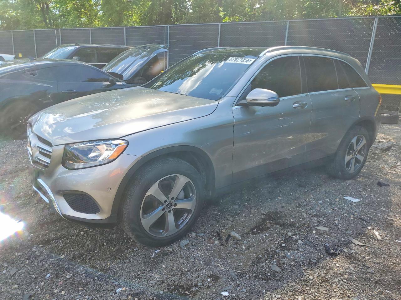 2019 Mercedes-Benz GLC 300, VIN WDC0G4KB4KV121762 — Front end