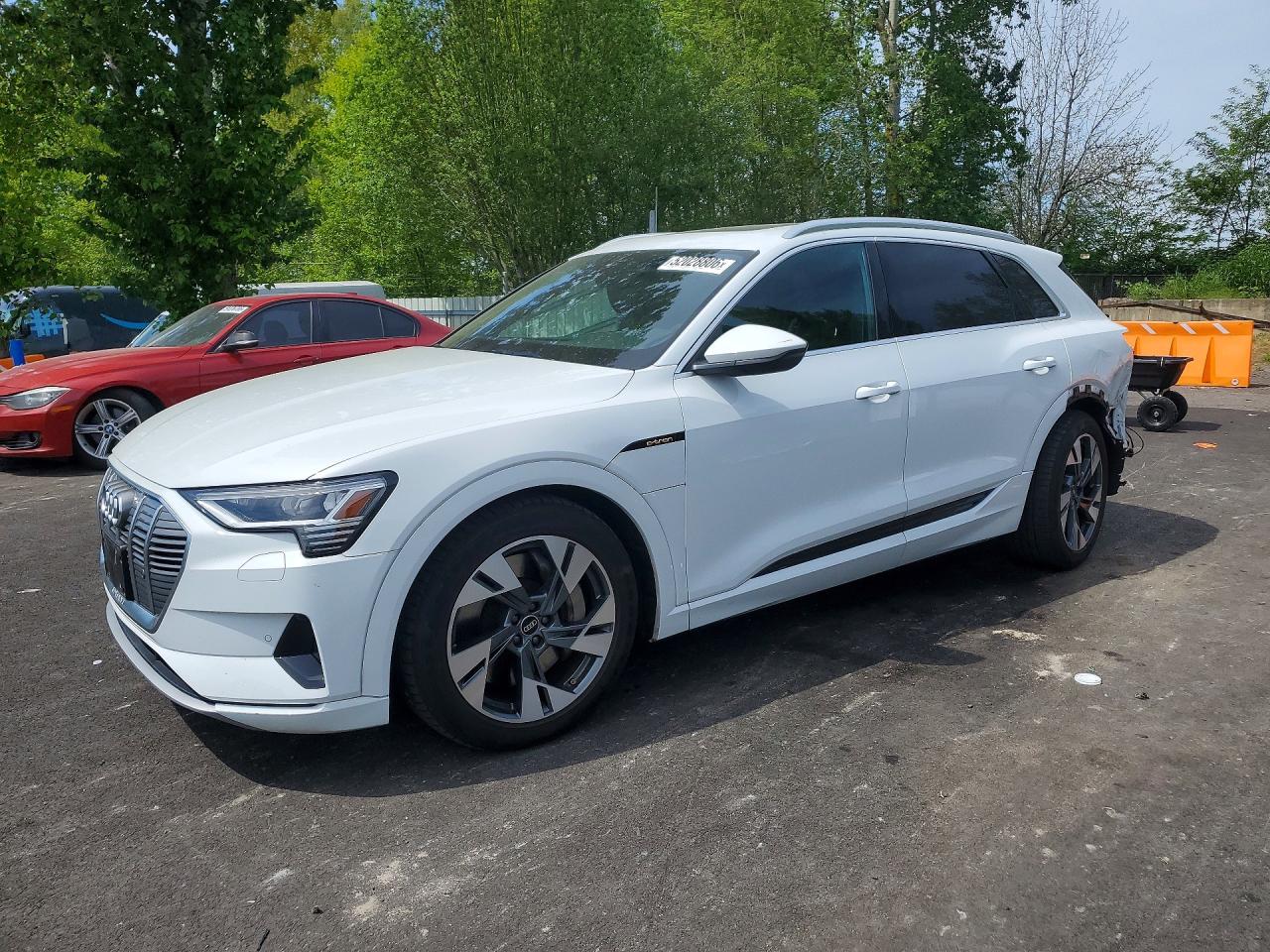 2023 Audi e-tron Premium, VIN WA1AAAGE2PB024950 — Зад