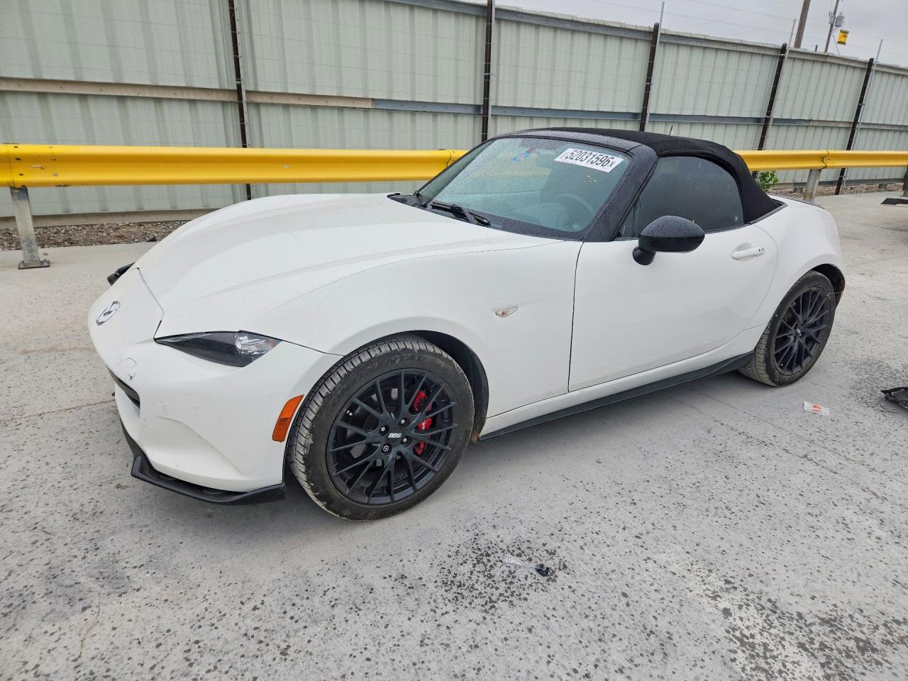 2016 Mazda MX-5 Miata Club, VIN JM1NDAC72G0119736 — Front end