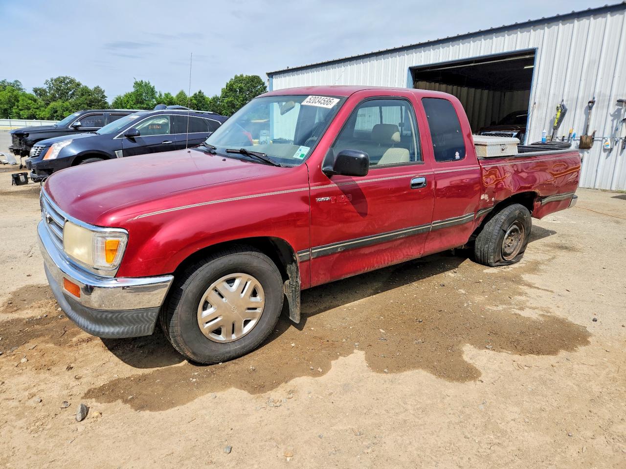 1996 Toyota T100 DX, VIN JT4TN12D9T0023852 — Side