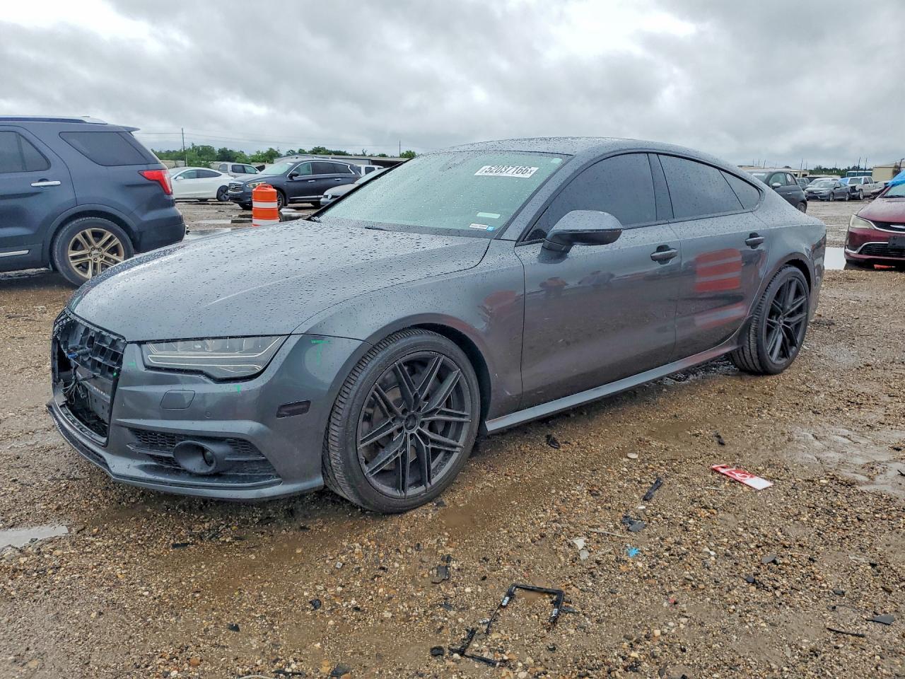 2016 Audi S7, VIN WAUW2AFC8GN169771 — Front end