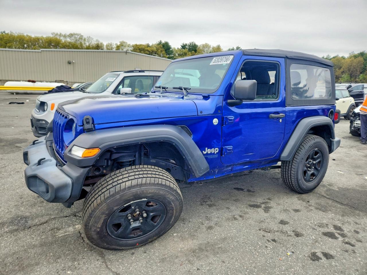 2019 Jeep Wrangler Sport, VIN 1C4GJXAG1KW676375 — Front end