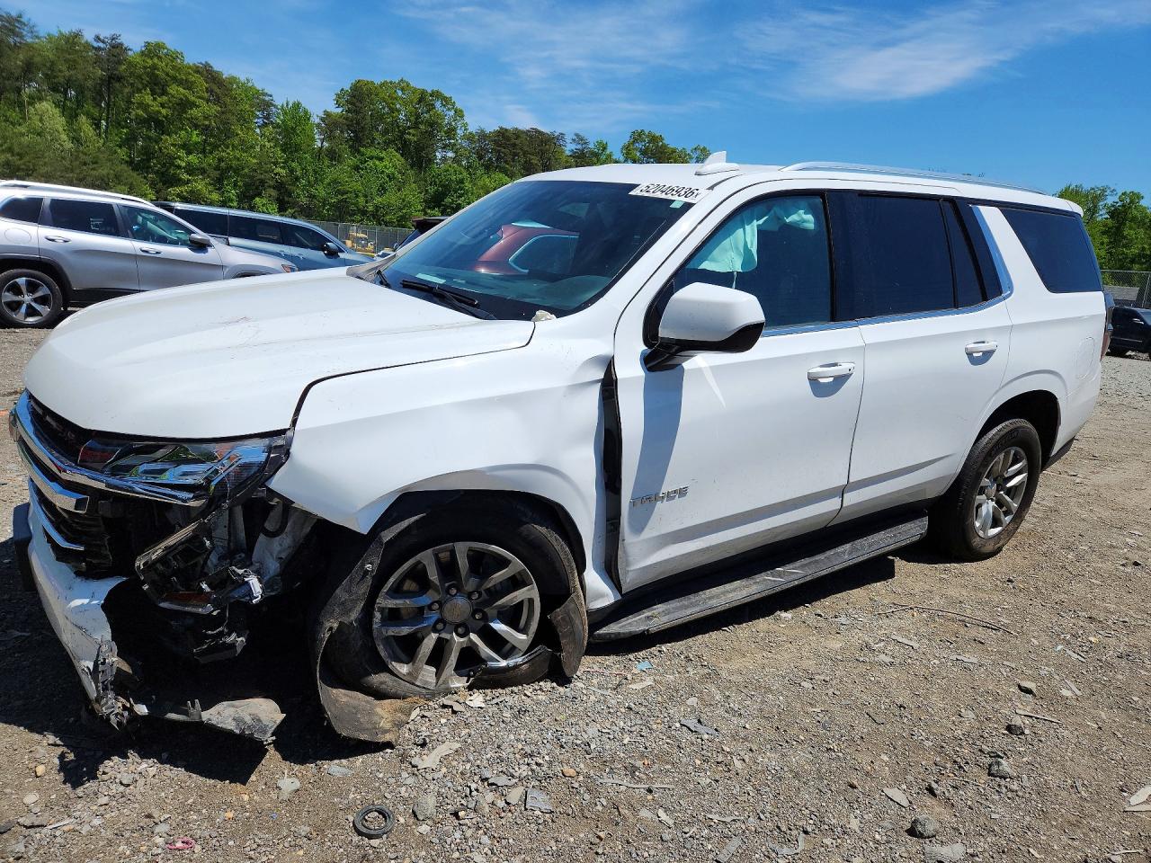 2024 Chevrolet Tahoe LT, VIN 1GNSKNKD8RR135288 — Front end
