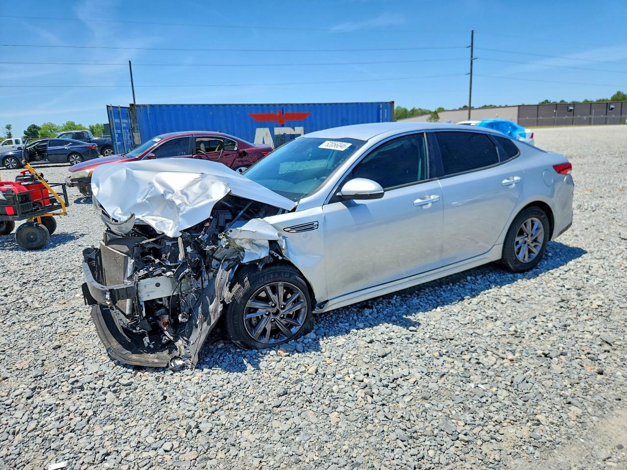2019 Kia Optima LX, VIN 5XXGT4L31KG341976 — Front end