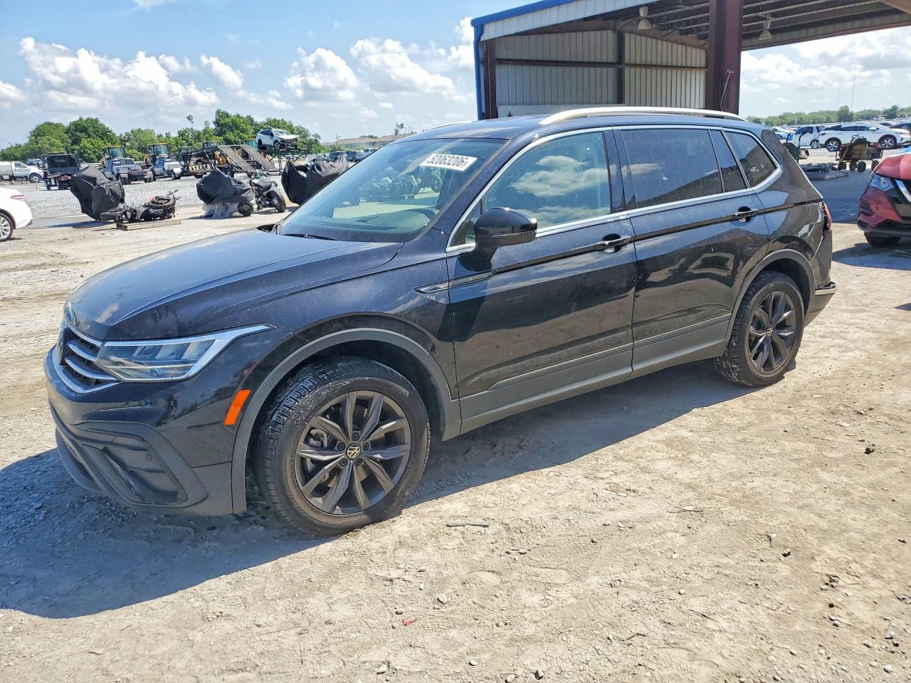 2022 Volkswagen Tiguan SE, VIN 3VV3B7AX3NM018204 — Rear end