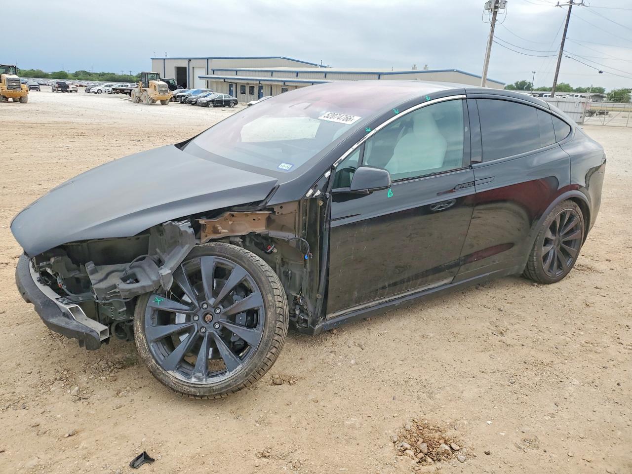 2023 Tesla Model X, VIN 7SAXCBE52PF423179 — Front end