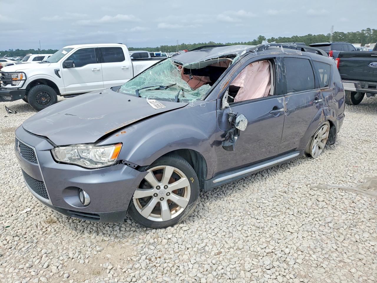 2010 Mitsubishi Outlander XLS, VIN JA4JT4AX3AZ002945 — Rollover